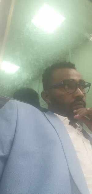 عرفات سعد الدين صالح محمد 