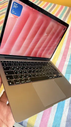 MacBook Air M1 2020;8/256 , Arabic keyboard excellent condition. Once hand used