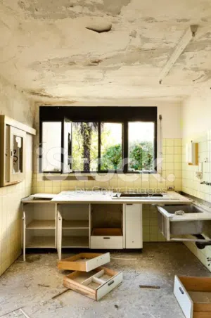 نحن نشتري جميع أنواع الخردة: السيارات القديمة أ الملغية، المكيفات، نوافذ وأبواب الألمنيوم، النوافذ و