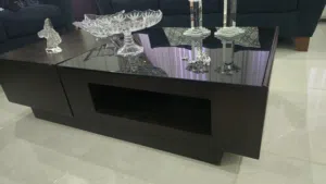 طاولة وسطية مع اثنان جانبي