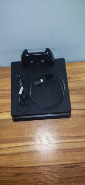 PlayStation 4 PlayStation for sale in Dhofar
