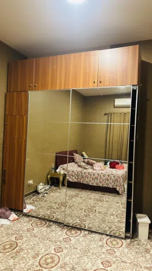 دولاب وسرير بحاله ممتازه