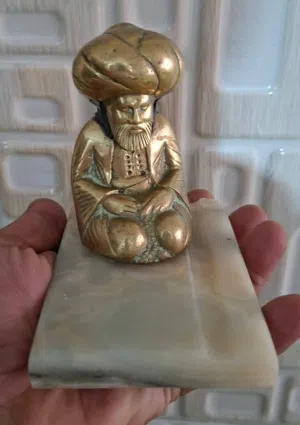 نحاس قديم قطعه بسعر مغري