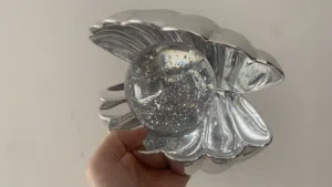 Glowing Ball in shell