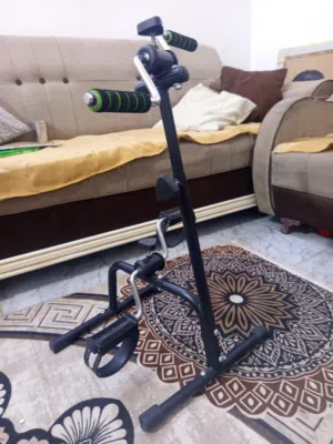 جهاز ركض على شكل بايسكل