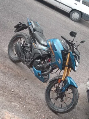 هوندا هورنيت 200cc 2023