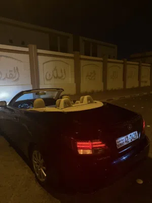 للبيع لكزس is300c كشف 2010 مافيها ولا شي الكشف شغال