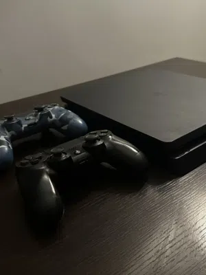 بلاي ستشين 4 slim نظيف مش مفتوح