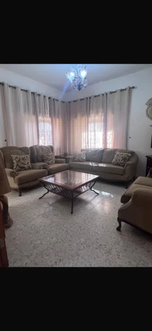 125 m2 2 Bedrooms Apartments for Rent in Ramallah and Al-Bireh Al Masyoon