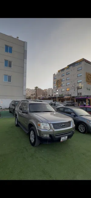 Used Ford Explorer in Amman
