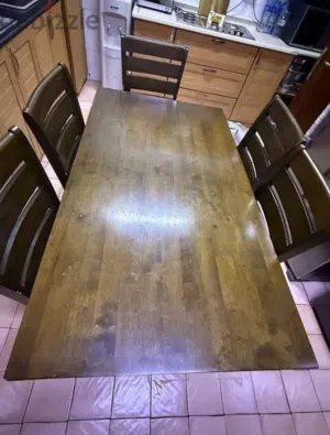 طاولة من ست كراسي خشب ماليزي
