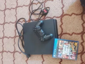 سلام عليكم عندي بلاي ستيشن4 للبيع مفتوح اللي فتح التنظيف بس والتحديد الاخير يعني ما يتهكرش