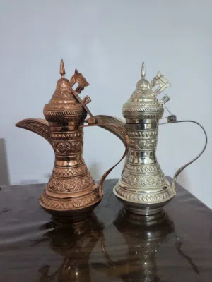 للبيع تحف دله تراثيه صناعة نزوانيه
