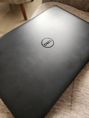 Dell Vostro 3590 لابتوب مستعمل بحالة ممتازة للبيع