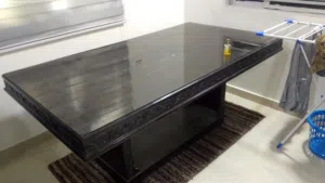 طاولة سفره للبيع حجم كبير