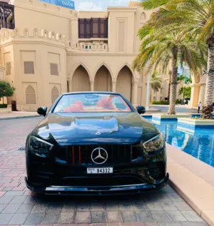سياره مرسيدس E450 اسود كشف موديل 2022 ايجار فى دبى بافضل الاسعار بدون تامين