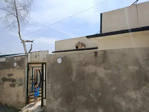 300 m2 5 Bedrooms Townhouse for Sale in Basra Abu Al-Khaseeb