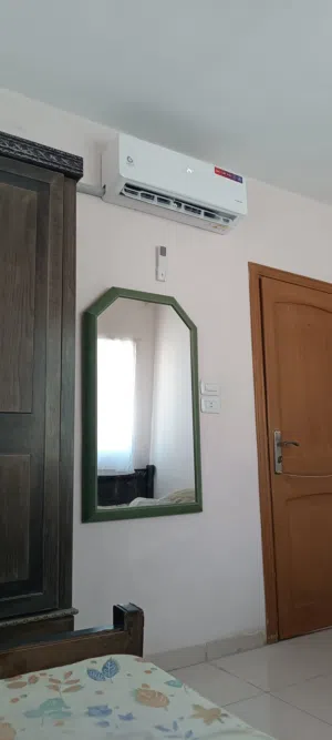 شقه مفروشه للايجار قرب إربد مول