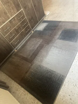 سجاد شبه مستعمل