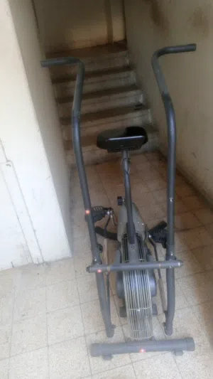 دراجة رياضية هوائية (Air Bike) نوعها أتيفافيت (Ativafit)