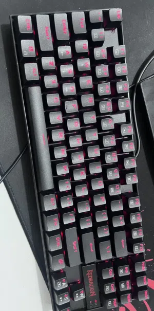 Redragon gaming keyboard blue switch Flexible price