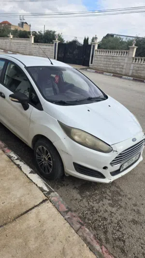 فورد فييستا 2014