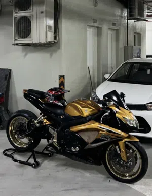 SUZUKI GSXR 750 2009 URGENT SALE