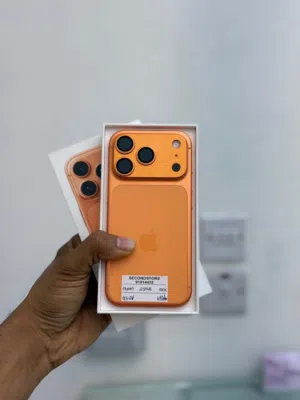 iPhone 17 Pro 256 GB All smooth and best condition phone