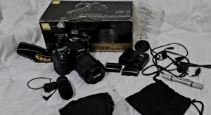كاميرا نيكون d7200 مستعمله كالجديدة