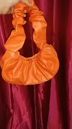 ‏آرماني ‏.‏ شنط يد ‏.‏ برتقالي‏1