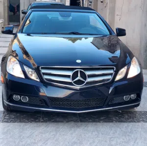 2011 Mercedes-Benz E-Class, 350 مرسيدس بكلاوة مكشوفة