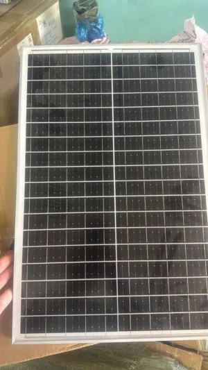 ألواح طاقة شمسية 30 واط يأتي المنتج مع 4 ألواح لتوليد طاقة أكبر