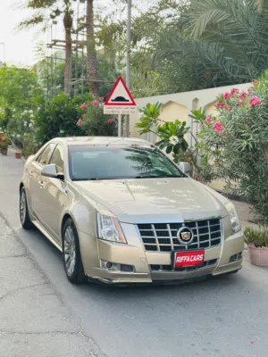 CADILLAC CTS Year-2013 Single owner used car in excellent condition with very well maintained
