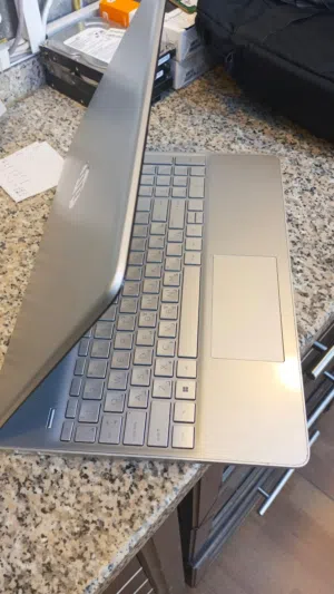 لابتوب Hp i3  جيل 12 حديث