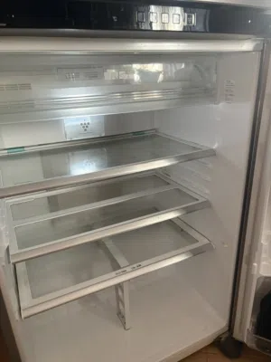 تلاجة شارب اصلية يابانية