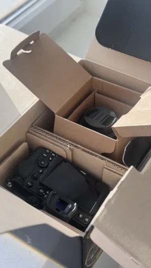 نيكون Z5 (Nikon Z5) مع عدسة 24-50mm