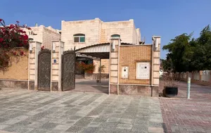 ‏٤ غرف نوم ‏.‏ مفروش جزئياً ‏.‏ شهري‏0