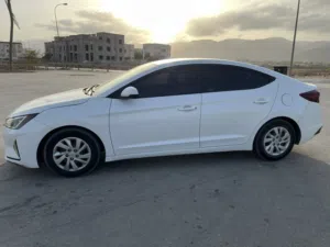 هيونداي النترا 2020 GLS صالون سيدان مركبة مستعملة بحالة ممتازة