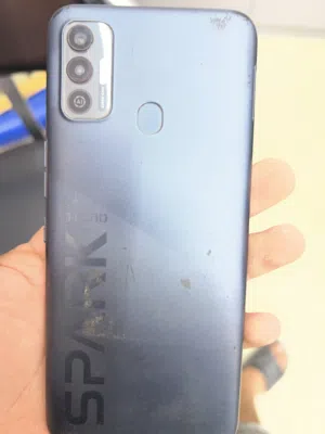 Tecno Spark 64 GB in Tripoli