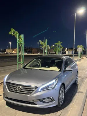 Used Hyundai Sonata in Jeddah