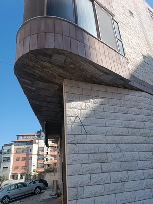 60 m2 . Landlord0