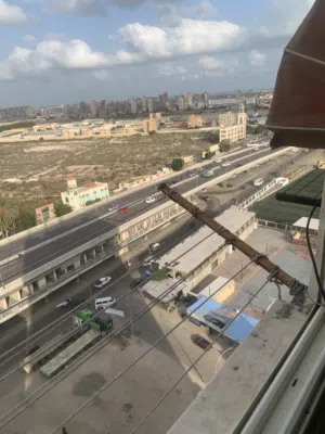 شقة  تمليك للبيع من المالك مباشرة  فيو مفتوح غير مجروحة كاملة الخدمات والعدادات 90م 2 غرفة وريسبشن