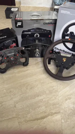 Fanatec CSW V2.5 8nm Set فاناتيك للبيع