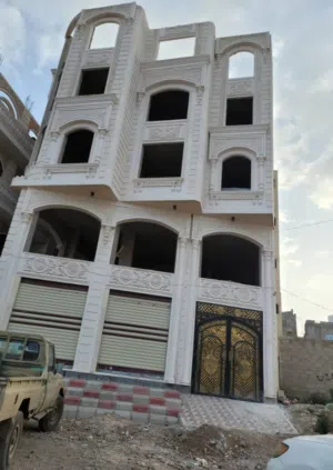  Building for Sale in Sana'a Madbah