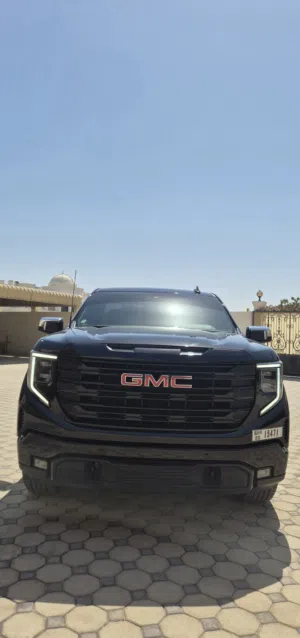 GMC sierra elevation 2024 GCC 39000km