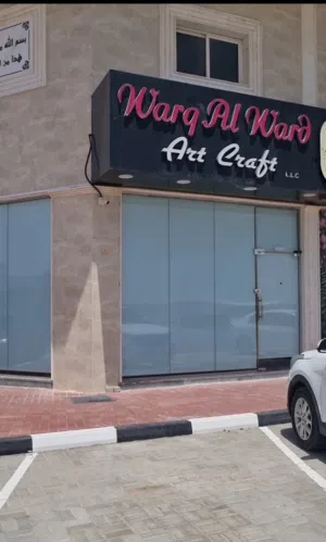 محلين تجاريين للتنازل مع الرخصة