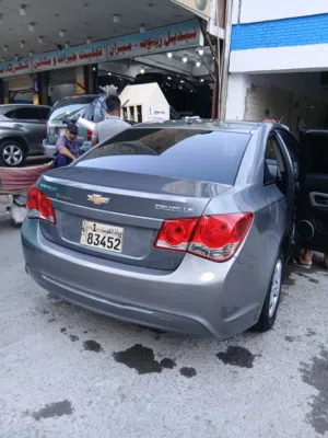 Used Chevrolet Cruze in Hawally