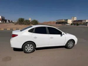 Hyundai Elantra 2010 model good condition