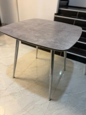 Small Dinning Table BD15 ONLY