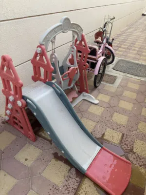 زحليقة ومرجيحه